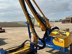Bomford KESTREL 5.7M