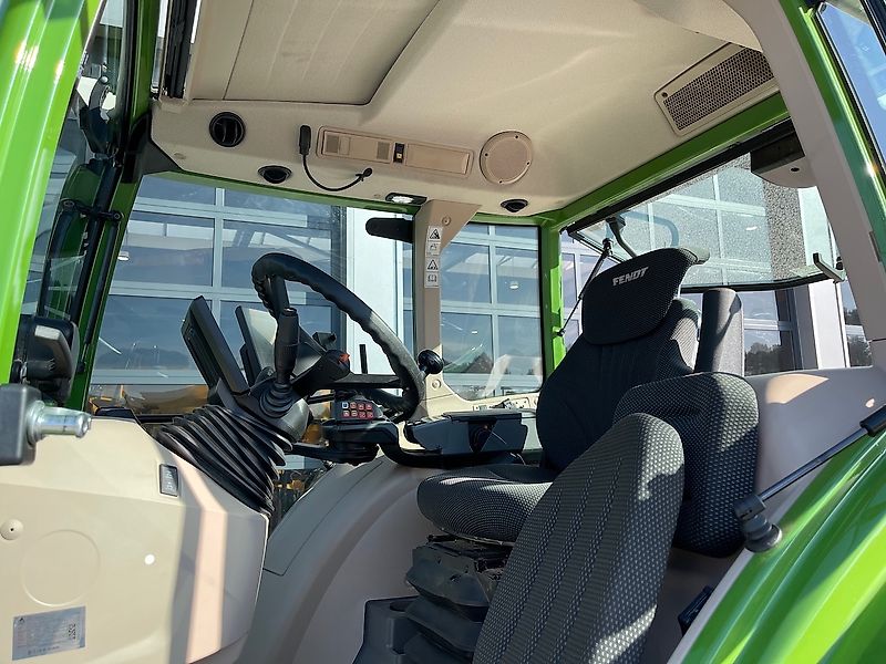 Fendt 211S Vario Profi Plus met RTK/GPS