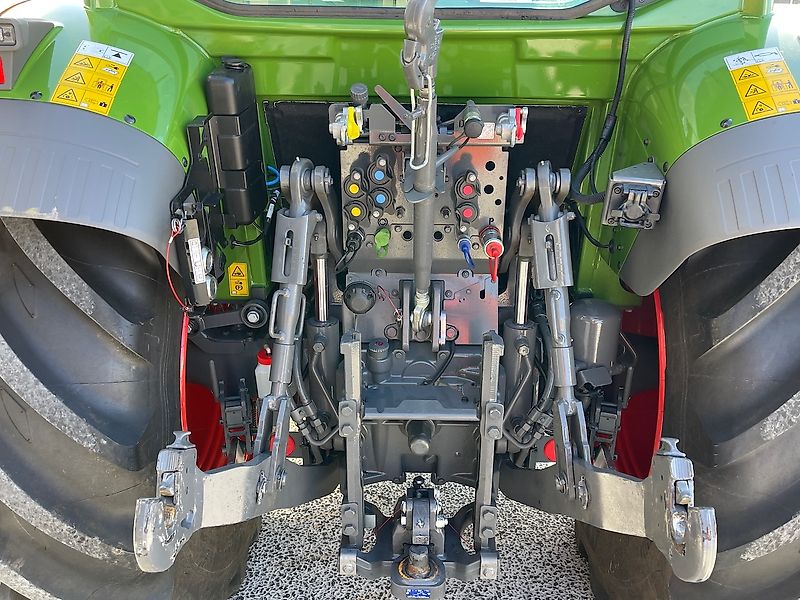 Fendt 211S Vario Profi Plus met RTK/GPS