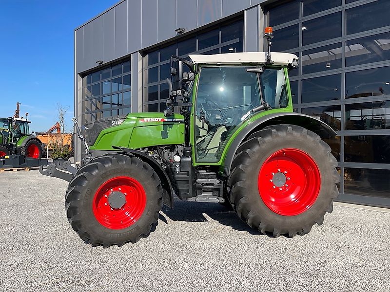 Fendt 211S Vario Profi Plus met RTK/GPS