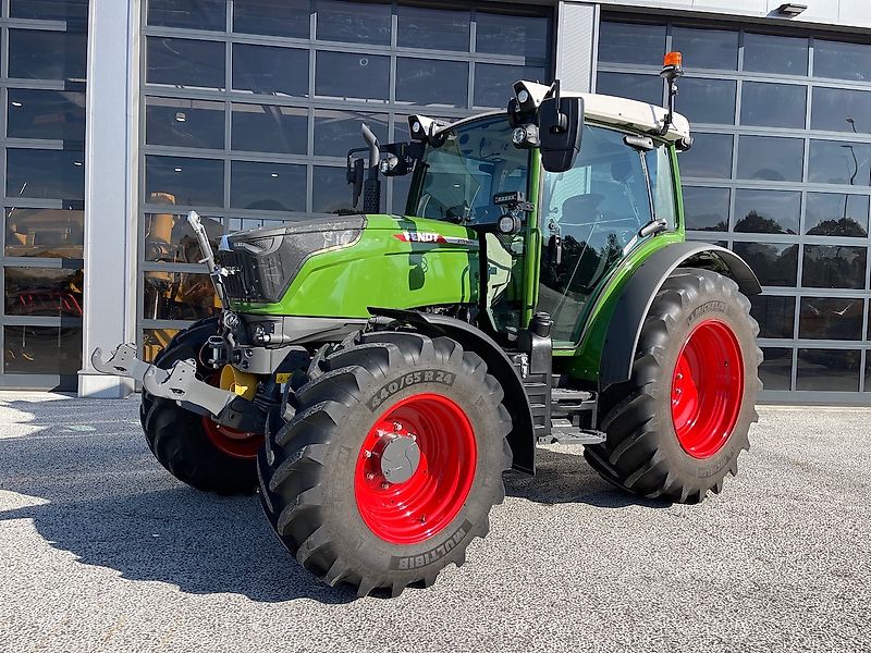 Fendt 211S Vario Profi Plus met RTK/GPS