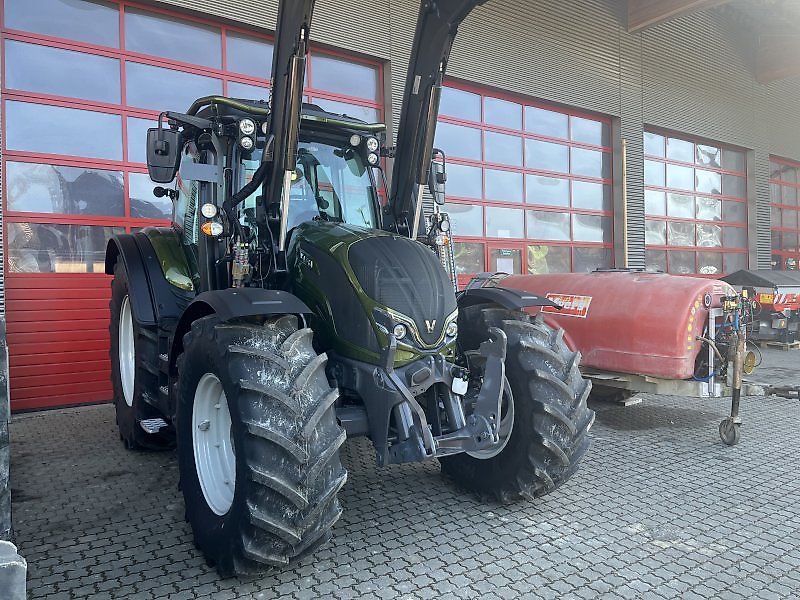 Valtra N155 A m. FL, Rüfa und FK