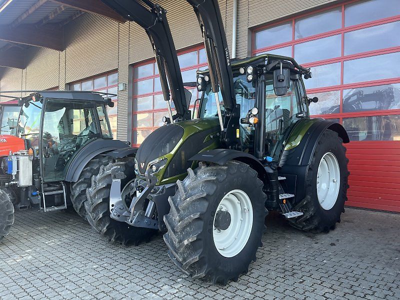 Valtra N155 A m. FL, Rüfa und FK