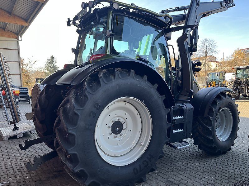 Valtra N155 A m. FL, Rüfa und FK