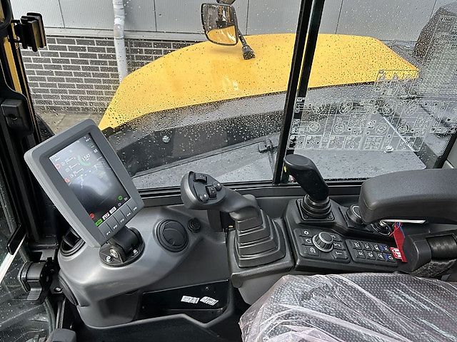 New Holland E100D MINIGRAAFMACHINE STAGE-V