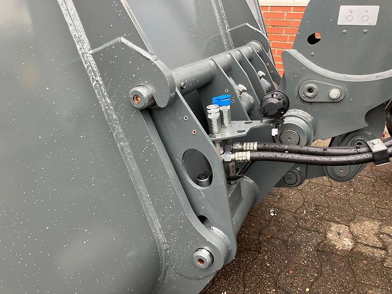 Bressel und Lade Großvolumenschaufel XL CLAAS SCORPION WEIDEMANN KRAMER