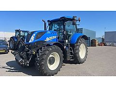 New Holland T7.225 AutoCommand Tractor