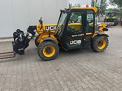 JCB 525-60
