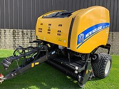 New Holland Agriculture New Holland RB150 Round Baler