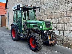 Fendt 208 VA Schmalspurtraktor Allrad Traktor Kabine Klima Fronthydraulik