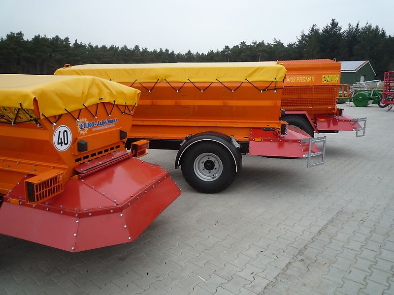 Pronar Salz- Sandstreuer T 132, ca. 4 m³, NEU