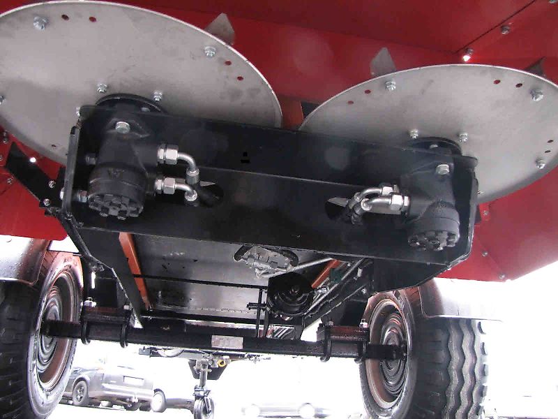 Pronar Salz- Sandstreuer T 132, ca. 4 m³, NEU