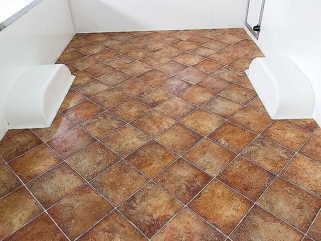 Blyss Kofferanhänger Verkaufsanhänger 200x250x230cm 1,3t