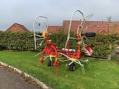 Pöttinger USED Pottinger HIT 4.54 Tedder For Sale