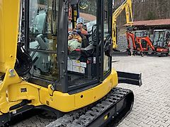 Komatsu PC58MR Powertilt HS03