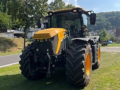 JCB Fastrac 4220