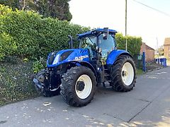 New Holland Agriculture USED New Holland T7.260 Tractor For Sale