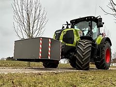 Frontvægt med dieseltank