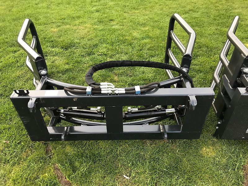 TALEX Rundballenzange