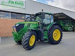 John Deere 6215r