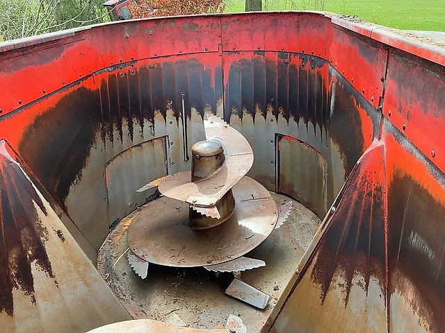 Kuhn EUV270