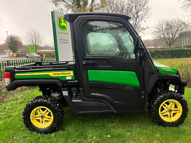 John Deere XUV865M Gator