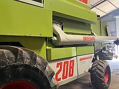 Claas Dominator 208 Mega