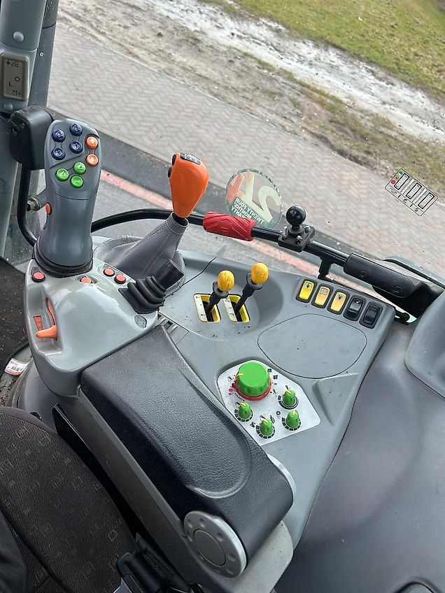 Deutz-Fahr M625 Profiline