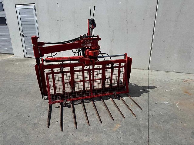Kuhn B1201