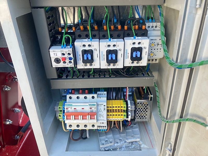 Burkon Futtermischer-4,0m³-Elektromotor-Neumaschine