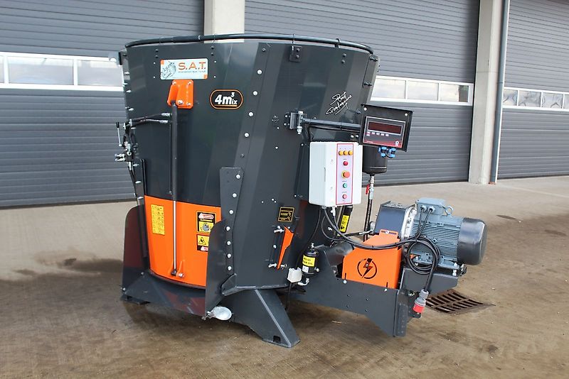 Burkon Futtermischer-4,0m³-Elektromotor-Neumaschine