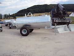 AGRITECH Wasserwagen 3000 Liter verzinkt Wasserfass Weidefass