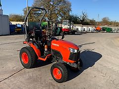 Kubota B2261 Compact Tractor (ST25015)