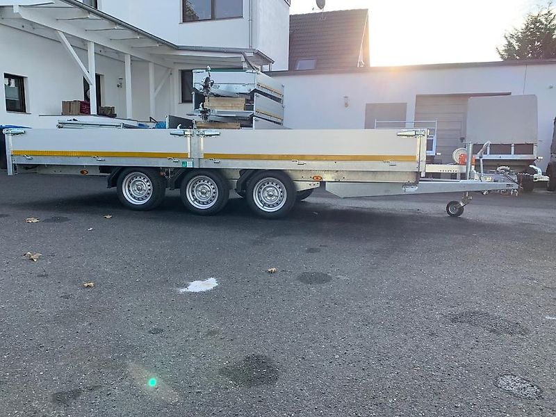 Eduard 3500kg Dreiachs Auffahrschie Seilwinde Ladem.606x220x30 cm