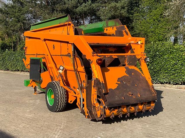 Unifeed TF5.12D