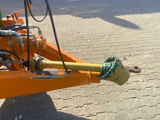 Unifeed TF5.12D