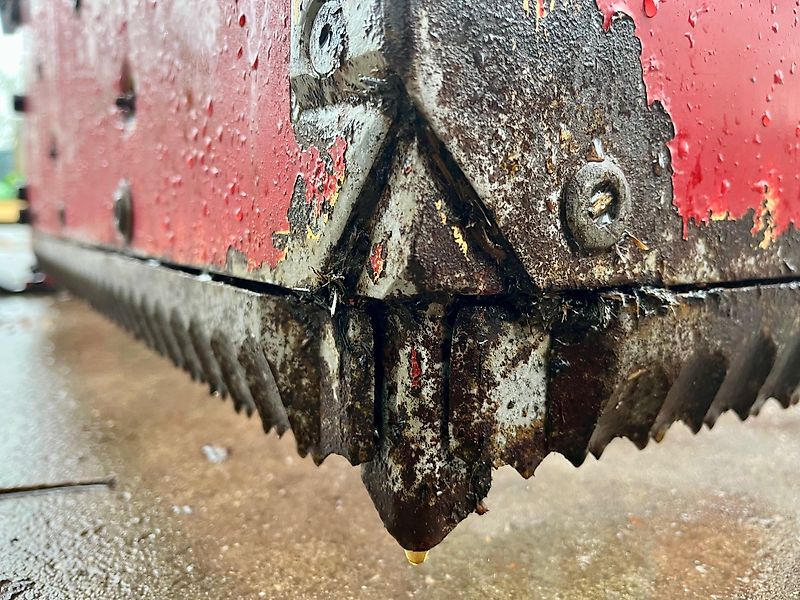 BvL TOPSTAR 170 KUILSNIJDER MET HEFMAST