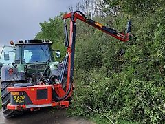 Omarv Böschungsmulcher Auslegemulcher Schlegelmulcher Mulcher