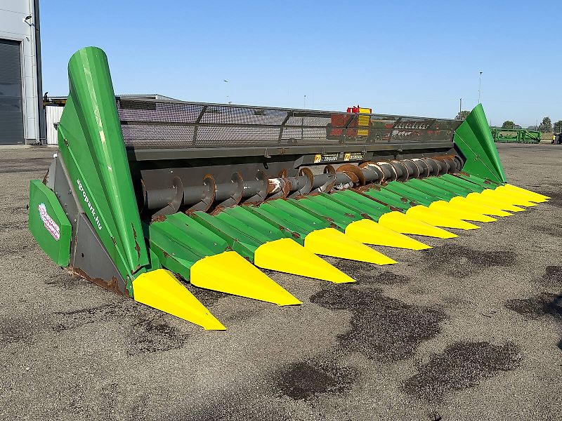 Ziegler Sunflower Champion 12R John Deere 12 row sunflower header, 75 cm row distance, for John Deere S and T combines