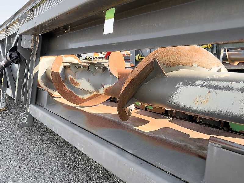 Ziegler Sunflower Champion 12R John Deere 12 row sunflower header, 75 cm row distance, for John Deere S and T combines