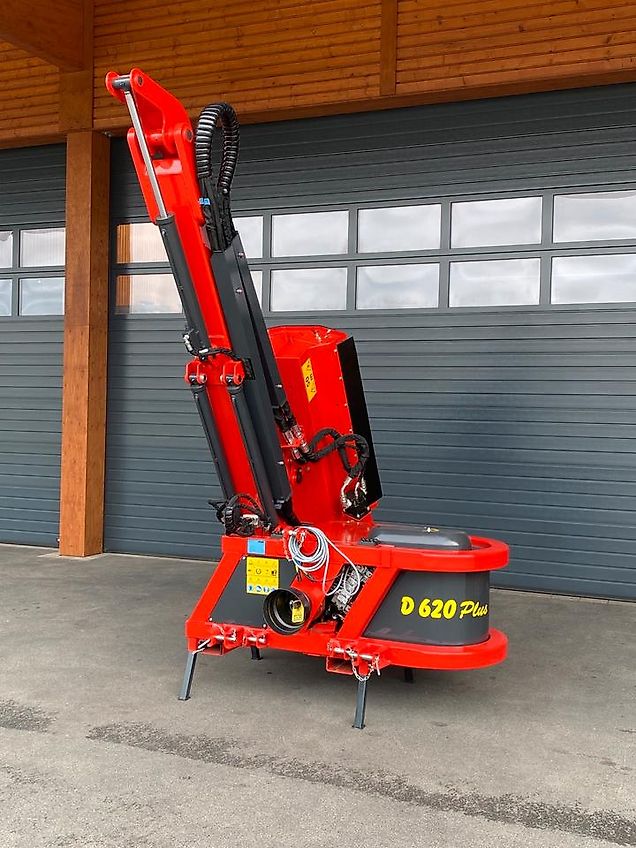 Omarv Böschungsmulcher Auslegemulcher Schlegelmulcher Mulcher