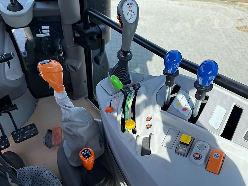 Deutz-Fahr 5075 Keyline GS + Stoll lader