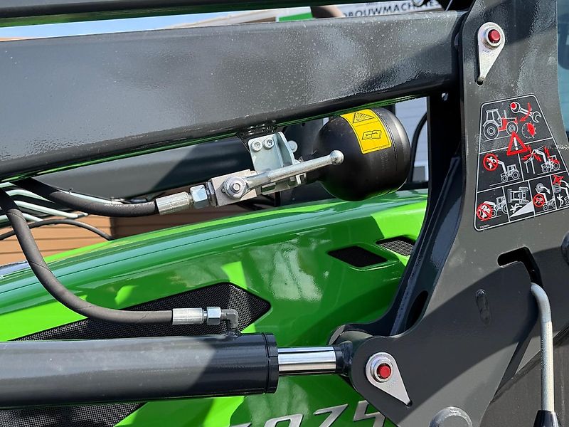 Deutz-Fahr 5075 Keyline GS + Stoll lader