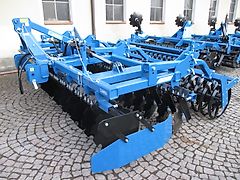 Agripol Titanum 400 hydr.klappbar m.Dachringwalze