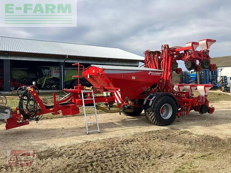 Kverneland düngertank saatguttank