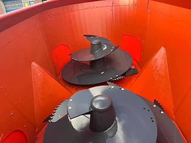 Kuhn Profile 24.2 DL