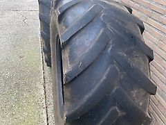 Michelin 600/65R28 banden xm28
