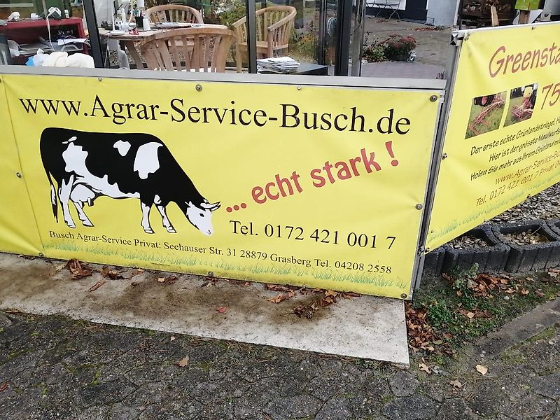 Bressel und Lade Keine Bressel Erdschaufel 245cm Schaufelbreite Schürfleiste Euroaufnahme Euroadapter 2 Mittelstege Schwergutschaufel Ladeschaufel Leichtgutschaufel 245cm Schürfleiste Frabschäden