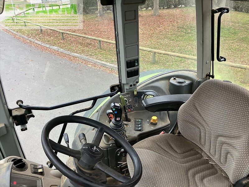 Claas ARION 620 COMFORT