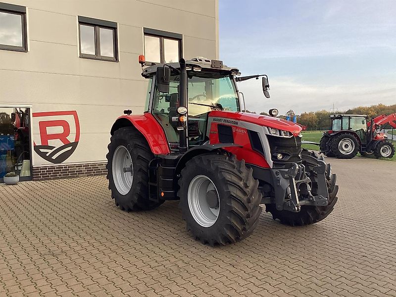 Massey Ferguson 6S.180 Dyna-VT EXCLUSIVE